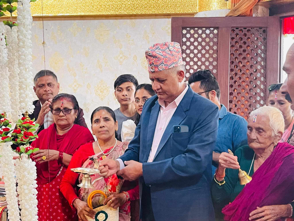 cm chetnarayan acharya.jpg