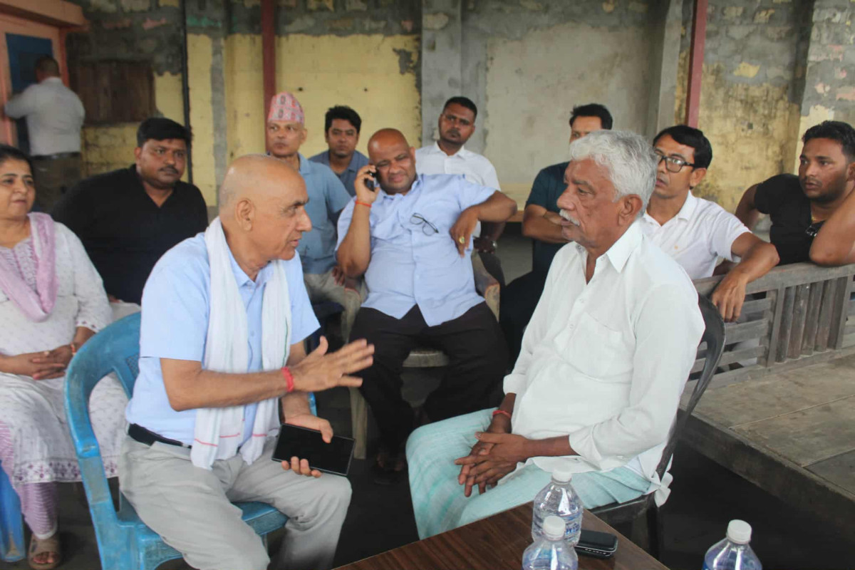 नवलपरासीमा जेनजी प्रर्दशनको क्रममा भएकाे क्षतिको एमालेद्वारा अवालोकन