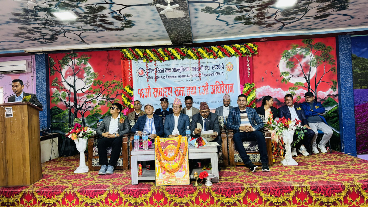 विना दर्ताका घुमन्ते व्यवसाय बन्द गर्न र ग्रील जोन स्थापना गर्न व्यवसायीको  माग