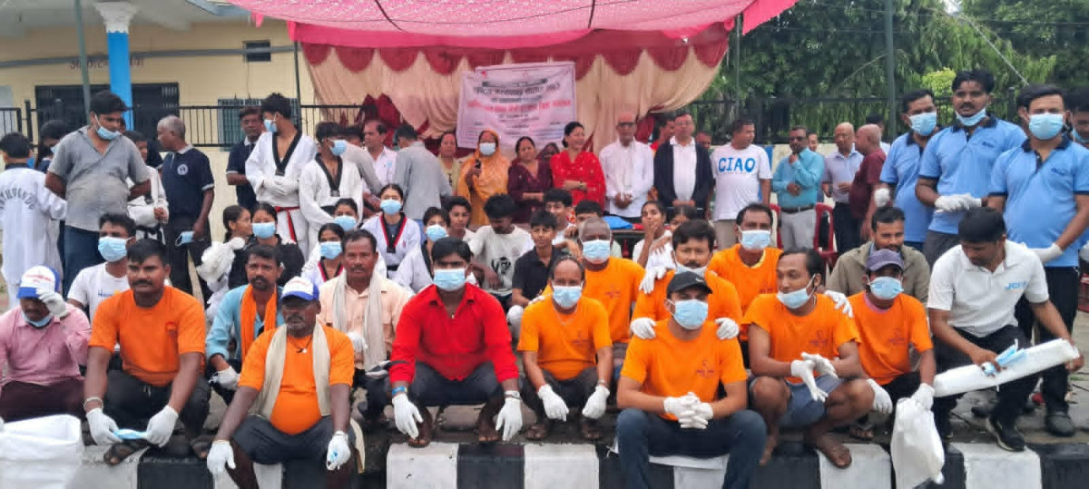 रामग्राममा प्लाष्टिकजन्य फोहर टिप्ने प्रतियोगिताः ३० मिनेटमा करिब ३ क्यून्टिल प्याष्टिकजन्य फोहोर संकलन