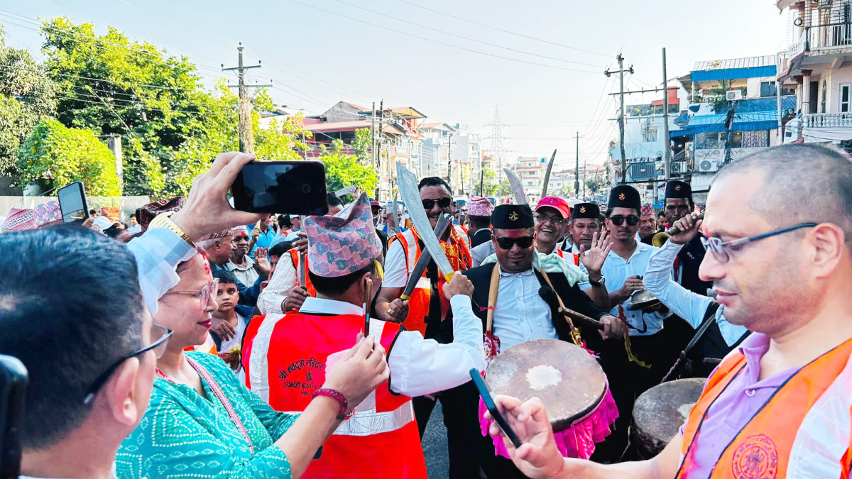 बुटवलको देवीनगरमा प्रदर्शन गरियो परम्परागत सराय नाच